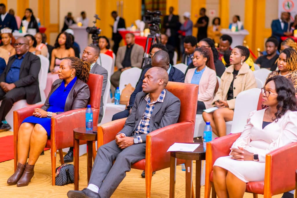 TIKONZE APAPA SHINES AT MACRA’S USF DIGITAL CREATORS COCKTAIL